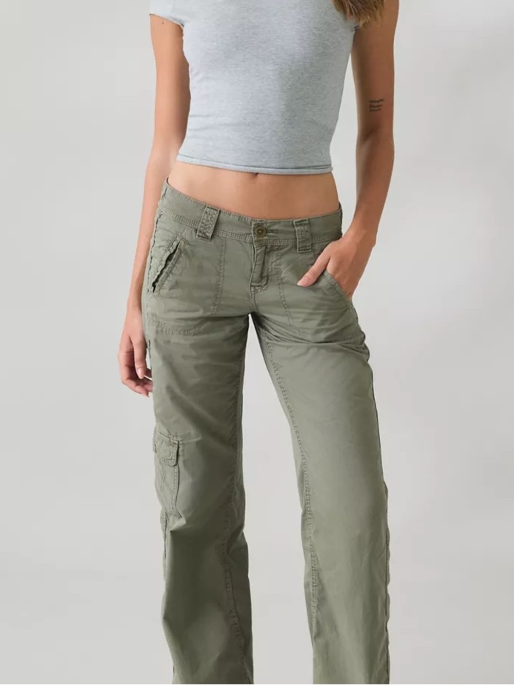 Olive Wide-Leg Cargo Jeans for Women - Comfortable Everyday Fit